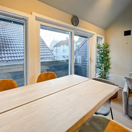 Nostalgic Nook 27 By דירה